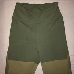 Nikki Blakketter x Gymshark Dynamic Legging